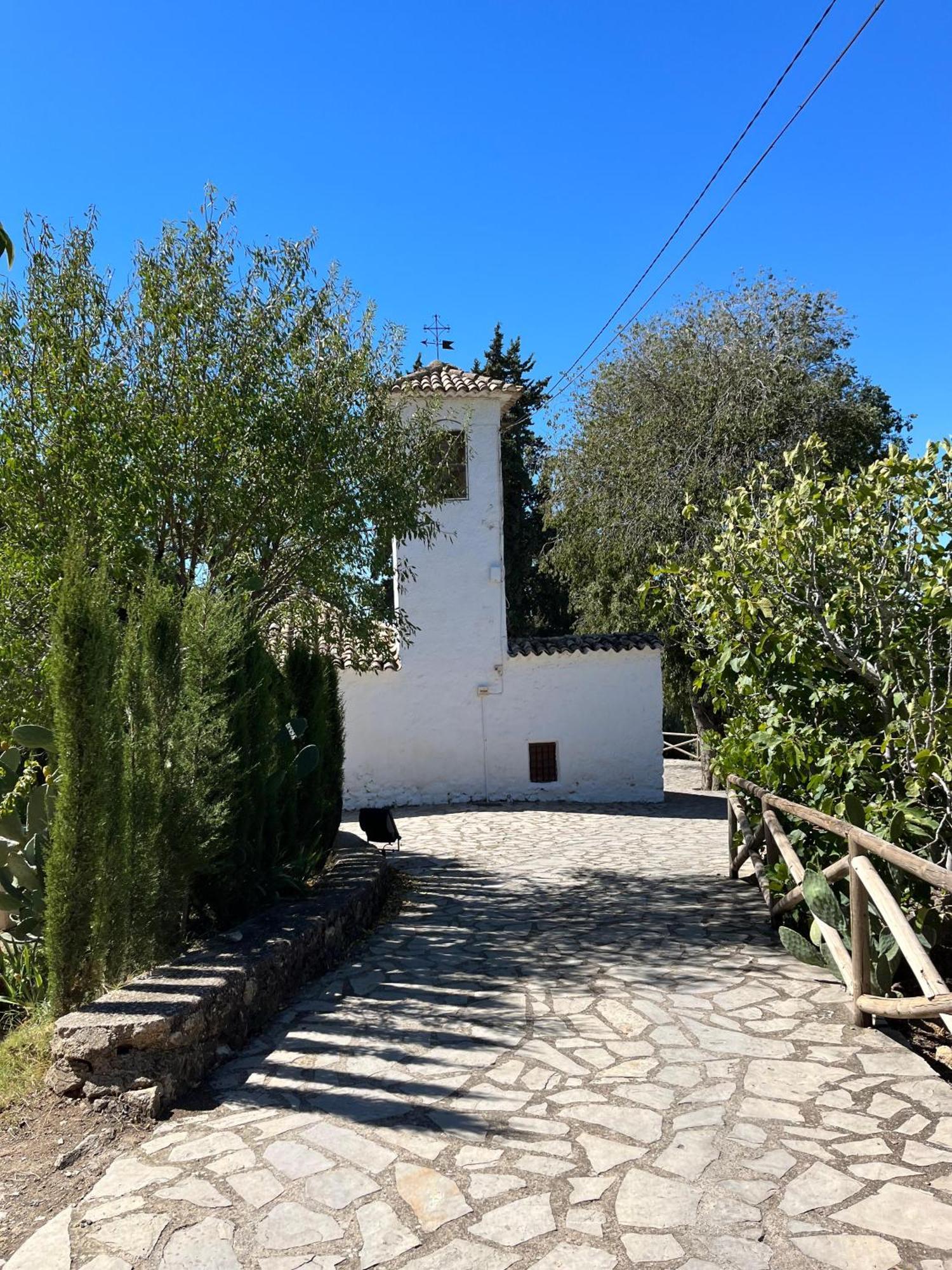 Rural Ermita San Julian * Burunchel